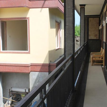 Waterfall Guest House Sukawati  Ngoại thất bức ảnh