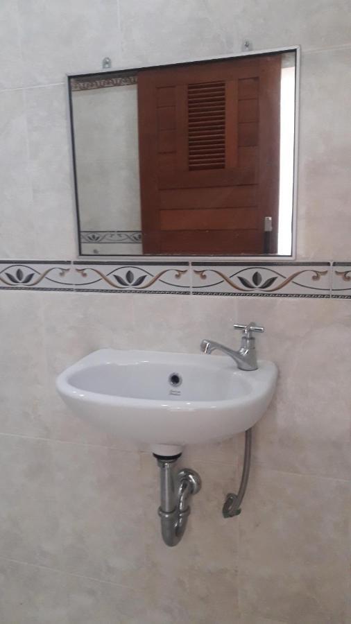 Waterfall Guest House Sukawati  Ngoại thất bức ảnh